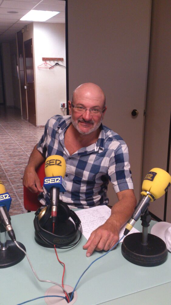 Escolta a l'entrevista feta per l'Andreu Prunera de Ràdio Móra d'Ebre | Cadena Ser Catalunya al veterinari Enric Blade (Clínica Veterinària de l'Ebre)
